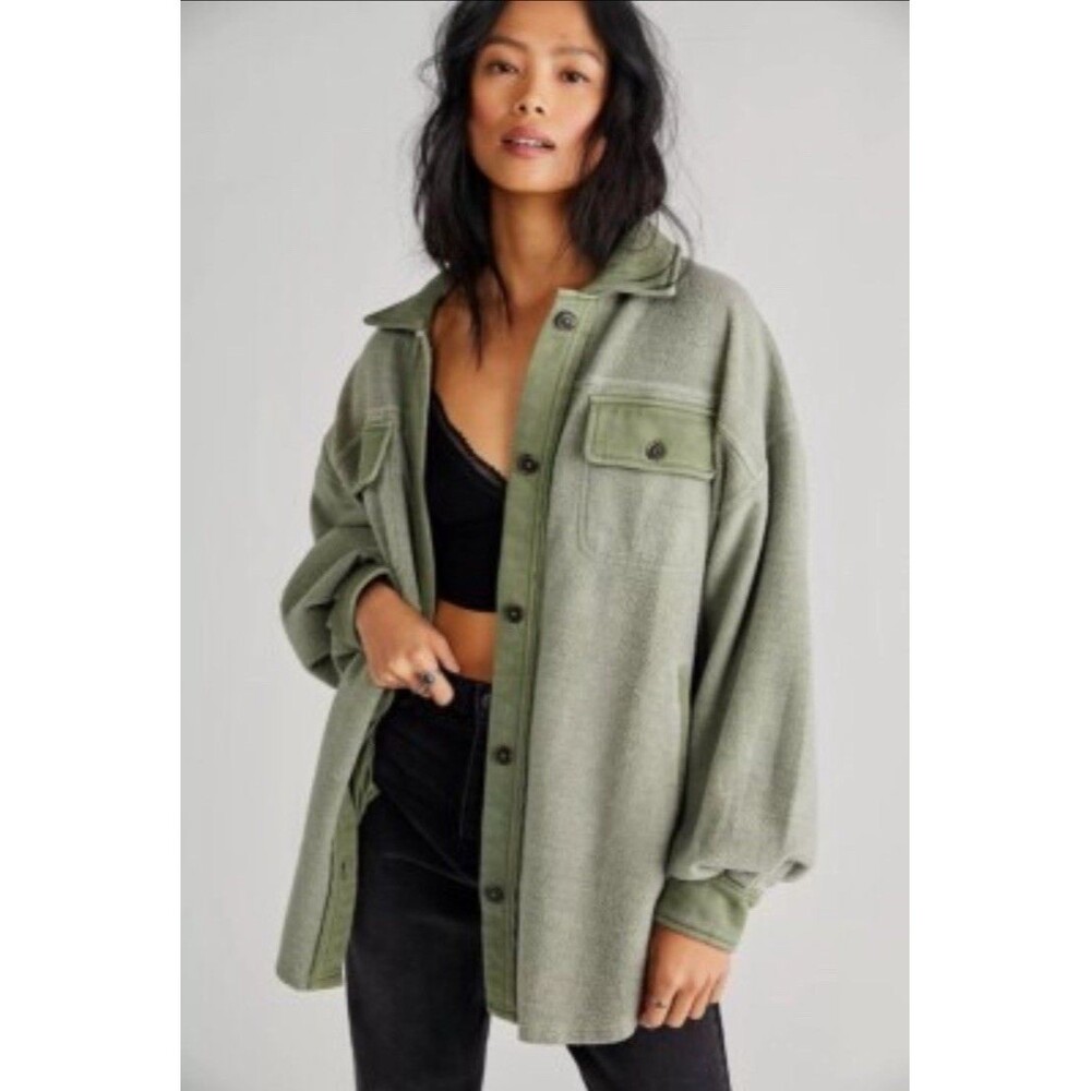 Free People Ruby Shirt Jacket Size XS Oversized Boho Chic Slouchy Fleece Green
